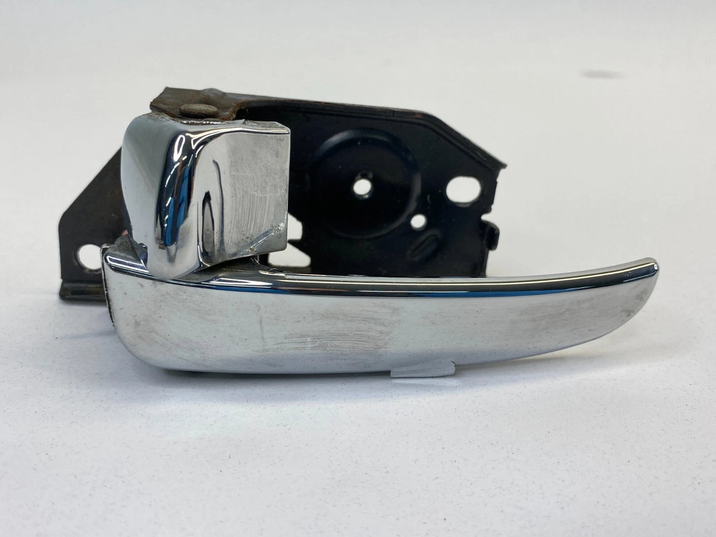 2002-2005 HYUNDAI SONATA REAR LEFT DRIVER SIDE INNER DOOR HANDLE ASSEMBLY OEM