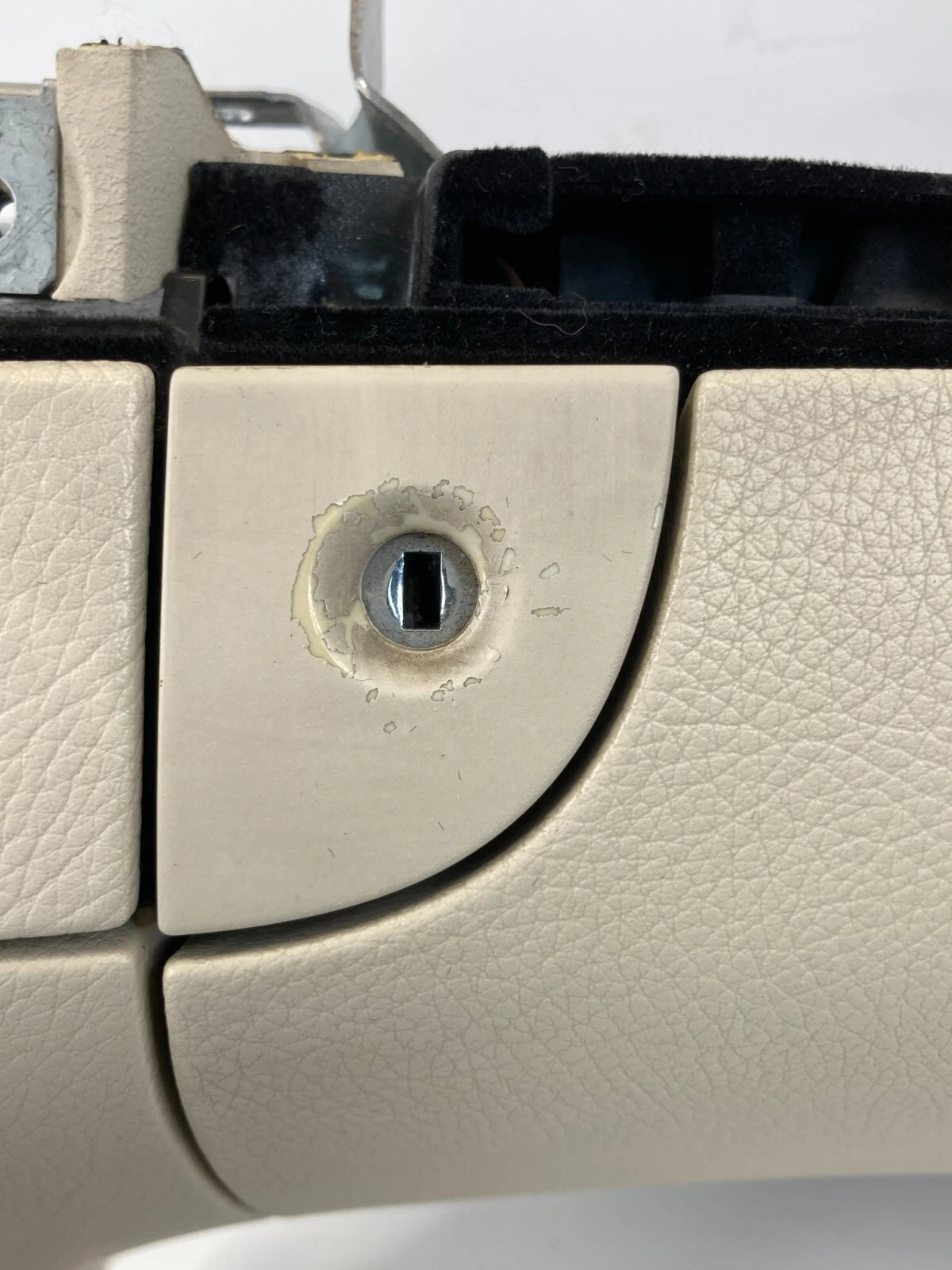 2003-2006 MERCEDES-BENZ E500 DASH GLOVE BOX STORAGE COMPARTMENT A211-680-01-98