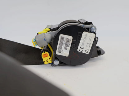 2012-2015 VOLKSWAGEN PASSAT FRONT RIGHT SEAT BELT RETRACTOR OEM 561857706D