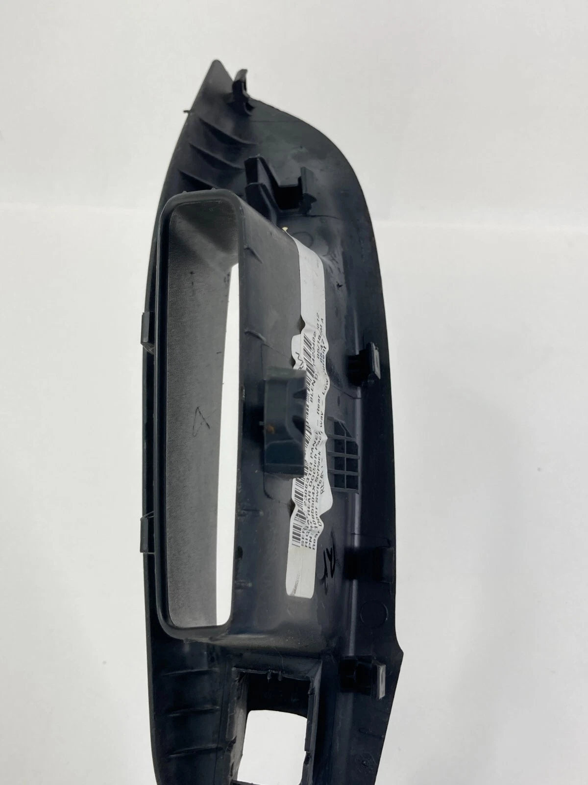 2012-2018 FORD FOCUS REAR RIGHT DOOR WINDOW SWITCH BEZEL TRIM PANEL 1085504X OEM