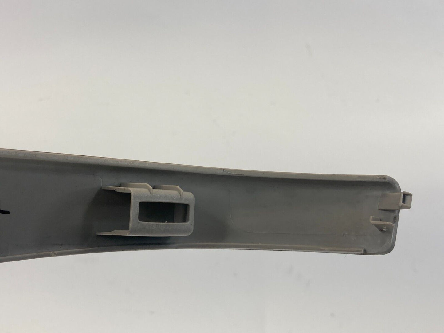 2009-2012 Chevy Traverse Rear Left Inner Door Pull Handle Cover Trim 15948058