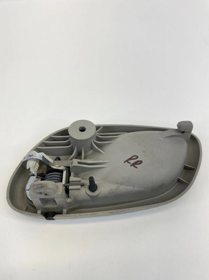 2003-2006 SUZUKI XL-7 REAR RIGHT PASSENGER SIDE DOOR INTERIOR DOOR HANDLE OEM