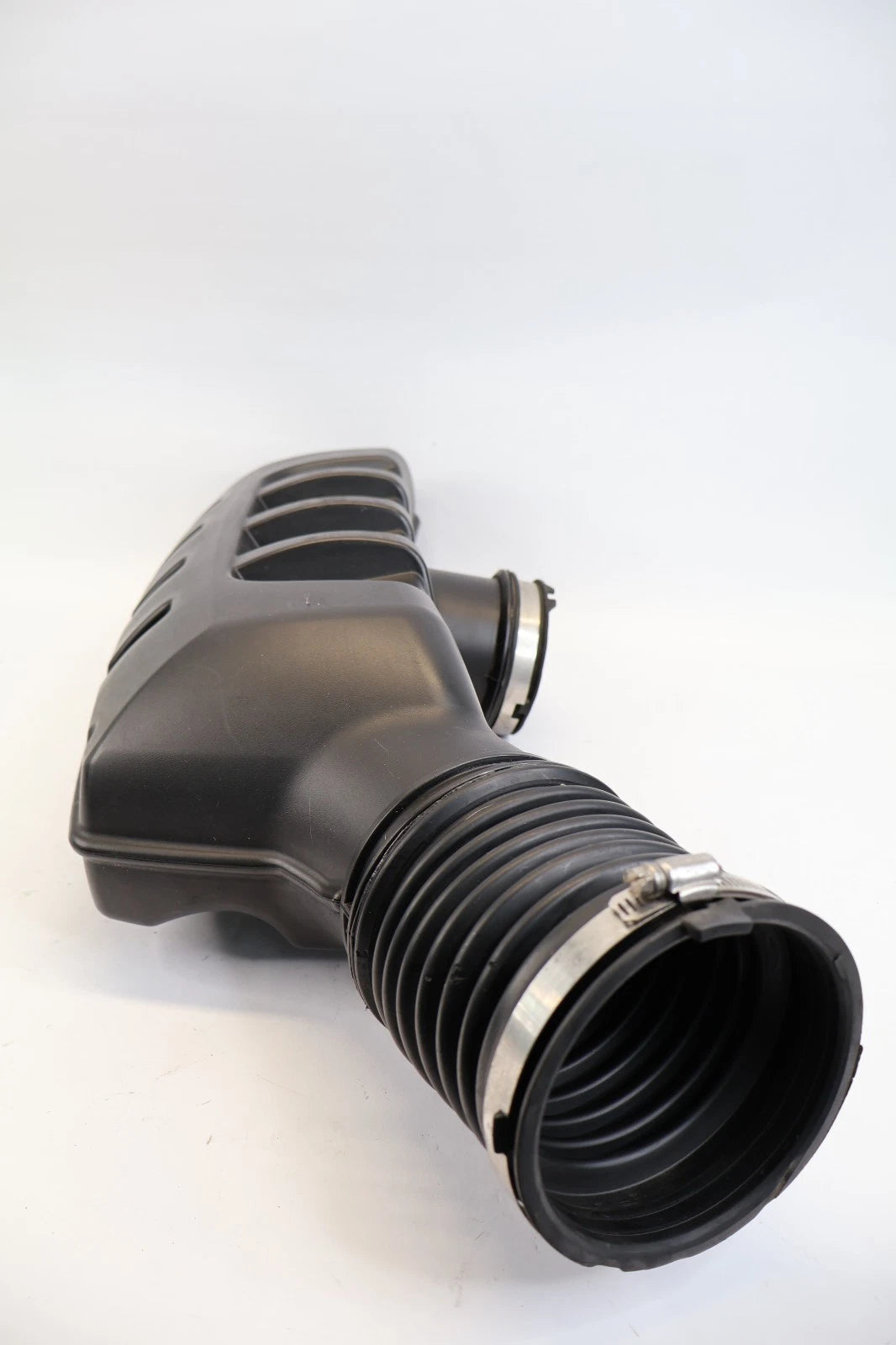 2011-2021 JEEP GRAND CHEROKEE 5.7L AIR CLEANER INTAKE RESONATOR BOX 68022204AC