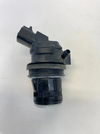 2014-2019 TOYOTA COROLLA WINDSHIELD WASHER PUMP MOTOR ASSEMBLY 85330-60190 OEM