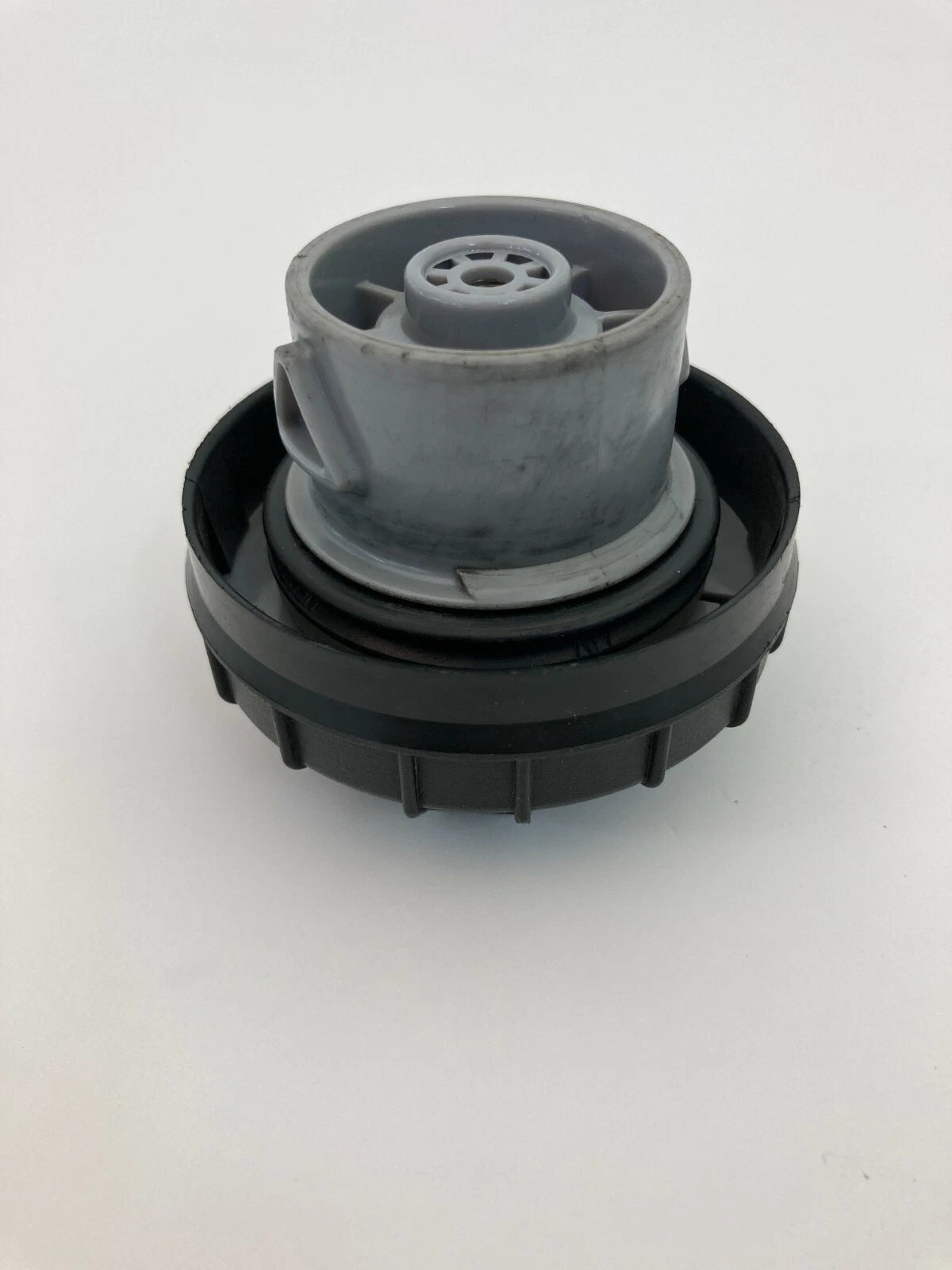 2004 BUICK RAINIER 5.3L V8 CXL GAS FUEL FILLER CAP FLUID LID COVER OEM