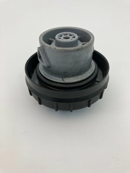 2004 BUICK RAINIER 5.3L V8 CXL GAS FUEL FILLER CAP FLUID LID COVER OEM