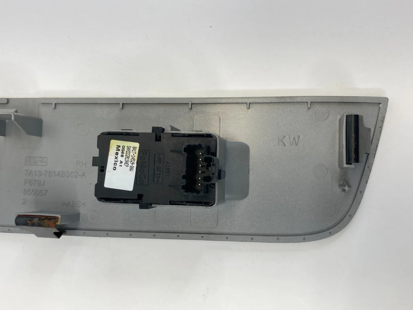 2007-2010 LINCOLN MKX FRONT RIGHT DOOR WINDOW SWITCH W/ BEZEL 7A13-7814B362A OEM