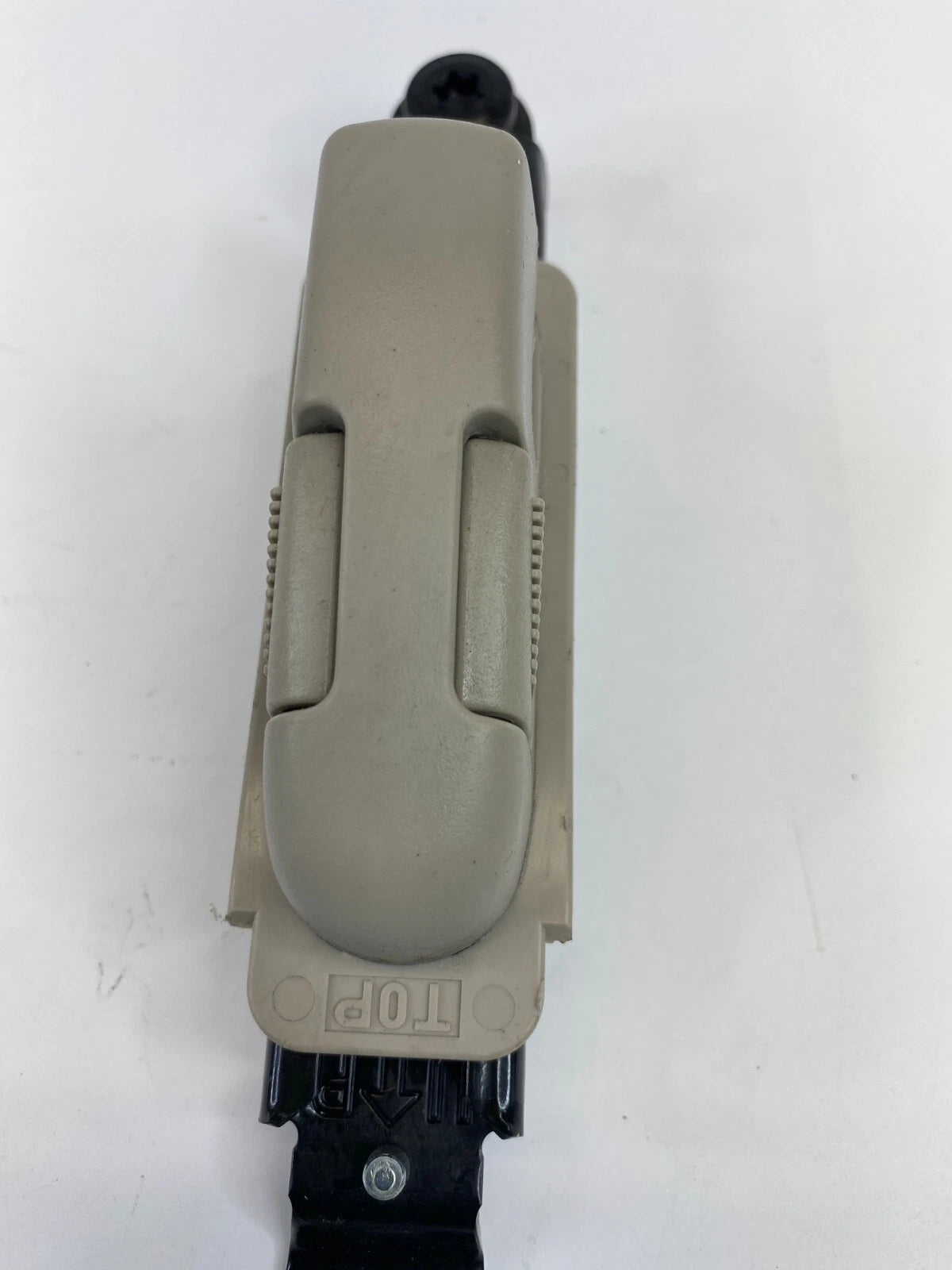 2006 2007 06 07 SATURN VUE FRONT LEFT DRIVER SIDE SEAT BELT HEIGHT ADJUSTER OEM
