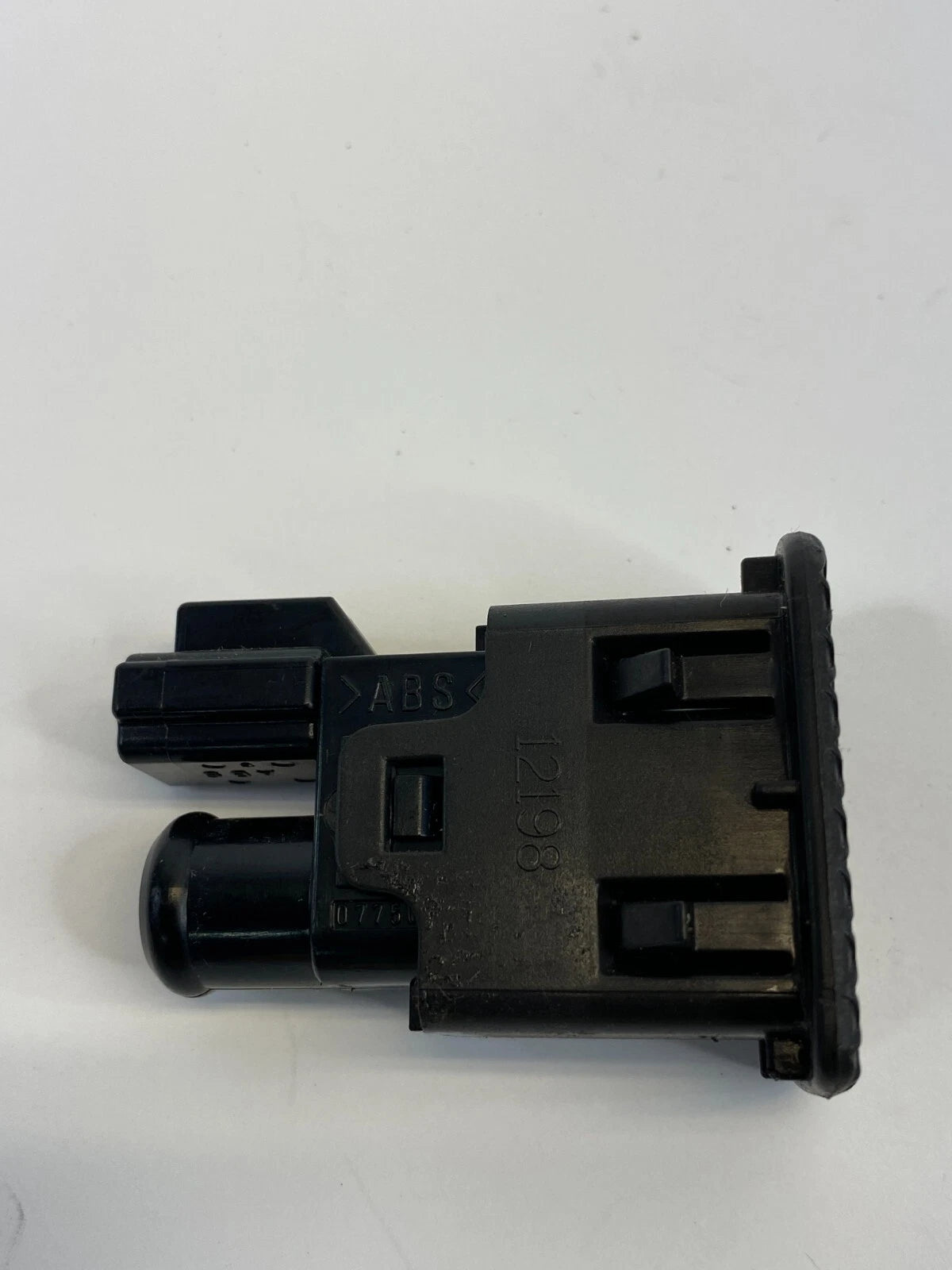04 05 06 07 08 09 CADILLAC SRX AIR TEMPERATURE SENSOR MODULE UNIT OEM