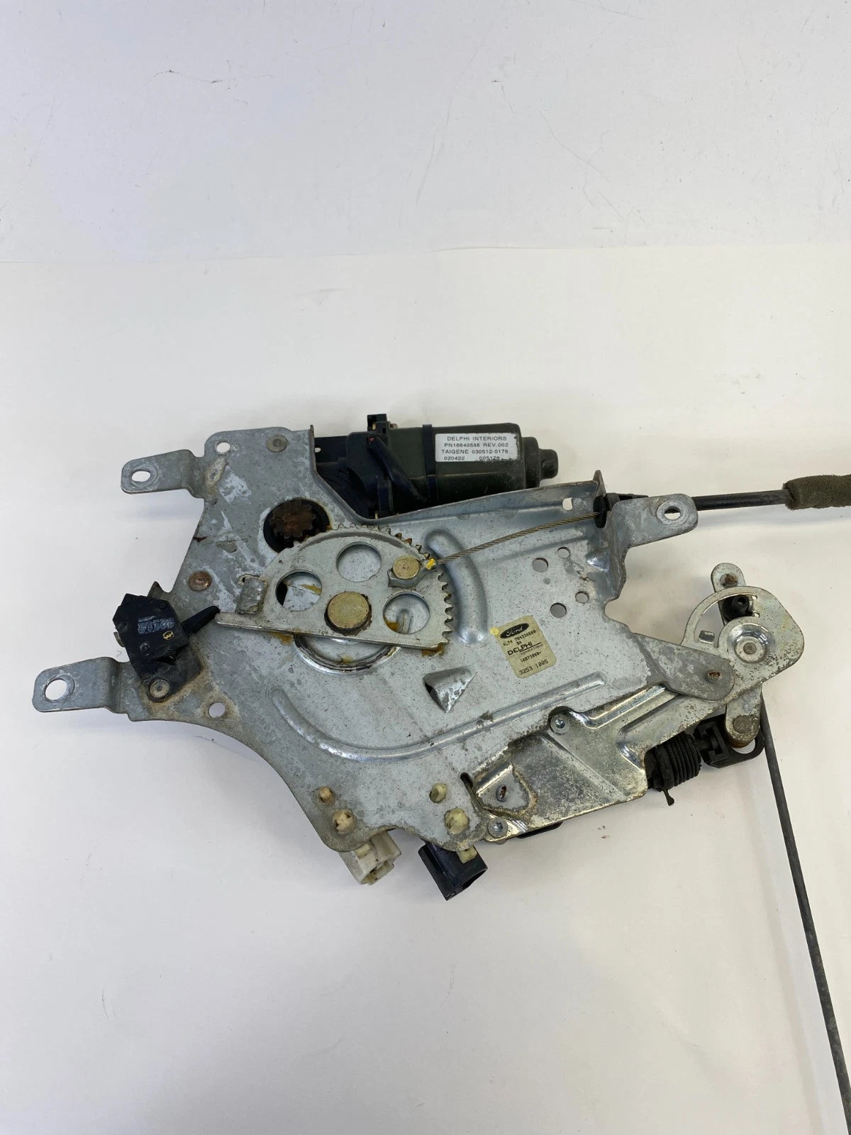 2004 LINCOLN NAVIGATOR REAR BACK GLASS POWER WINDOW MOTOR W/REGULATOR OEM