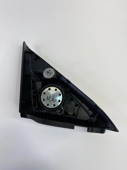 2010 2011 HONDA ACCORD CROSSTOUR RIGHT PASSENGER DOOR MIRROR TWEETER TRIM COVER