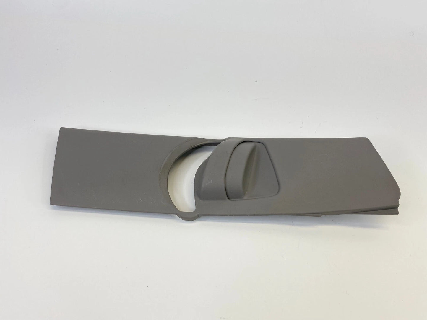 2002 2003 LEXUS ES300 FRONT RIGHT SIDE CENTER B-PILLAR UPPER TRIM 73023-33010
