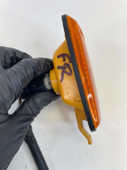 2005-2009 HYUNDAI TUCSON FR RIGHT BUMPER MOUNTED SIDE MARKER LIGHT OEM FACTORY