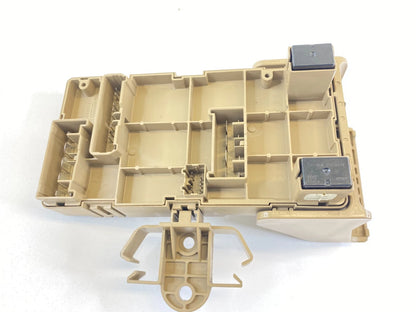 2007-2009 SUBARU LEGACY 2.5L H4 A/T DASH CABIN FUSE JUNCTION BOX 82201AG05A OEM