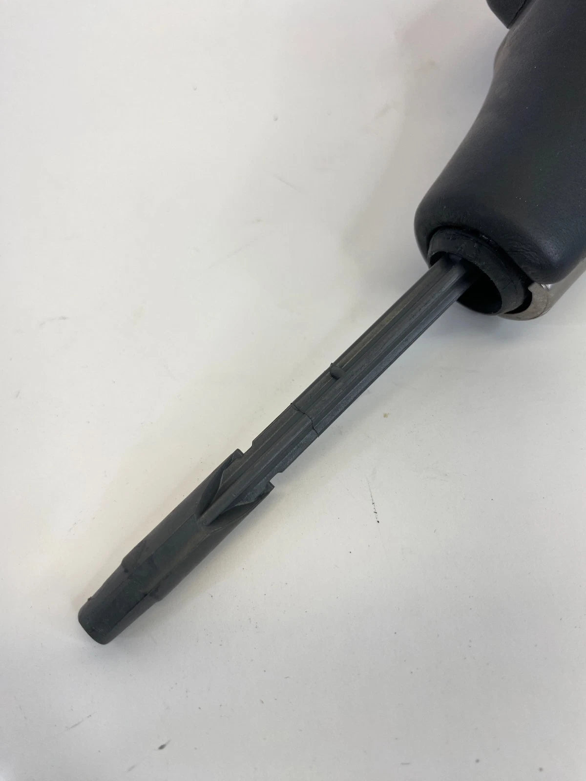 2006 2007 BMW 530XI AUTOMATIC TRANSMISSION SHIFTER KNOB HANDLE ONLY OEM