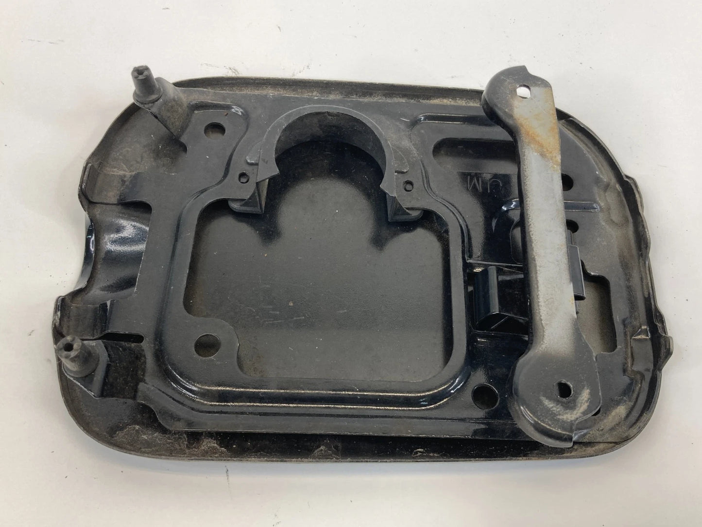 2008-2013 NISSAN ROGUE 14 15 ROGUE SELECT FUEL FILLER GAS DOOR LID COVER OEM