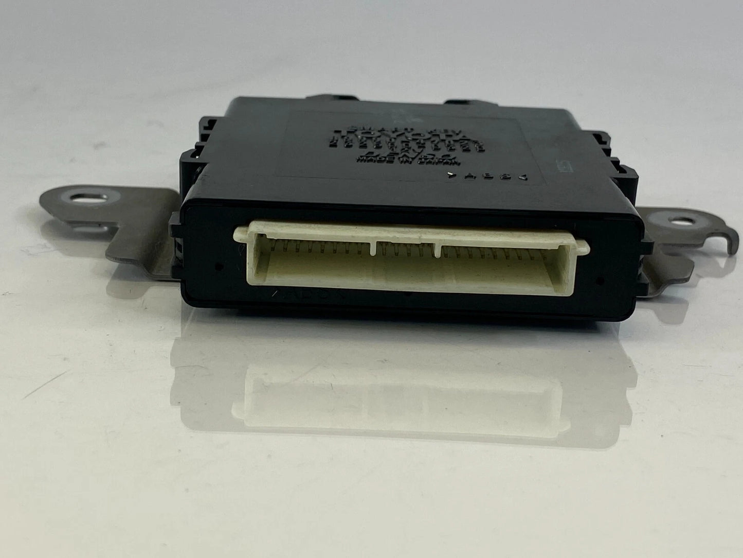 06-09 TOYOTA PRIUS ANTI THEFT LOOKING SMART KEYLESS CONTROL MODULE 89990-47023