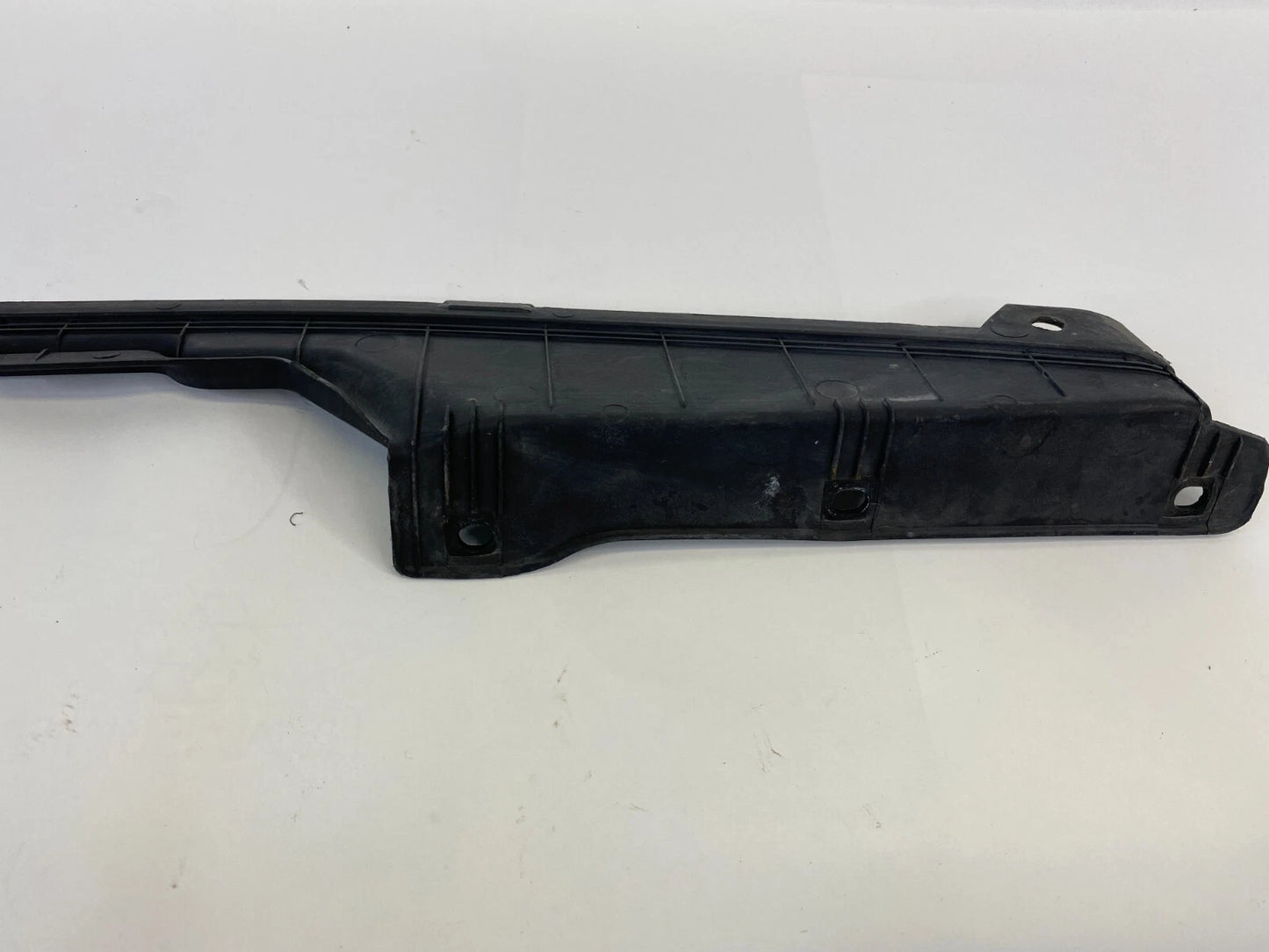 2006-2008 HYUNDAI SONATA FRONT BUMPER GRILL GRILLE COVER BRACKET 86353-3K000 OEM