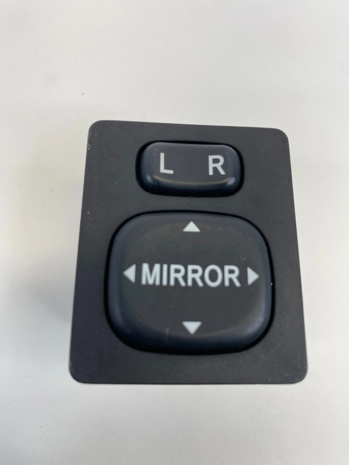 2010-2015 TOYOTA PRIUS DOOR POWER MIRROR CONTROL SWITCH 183574 OEM