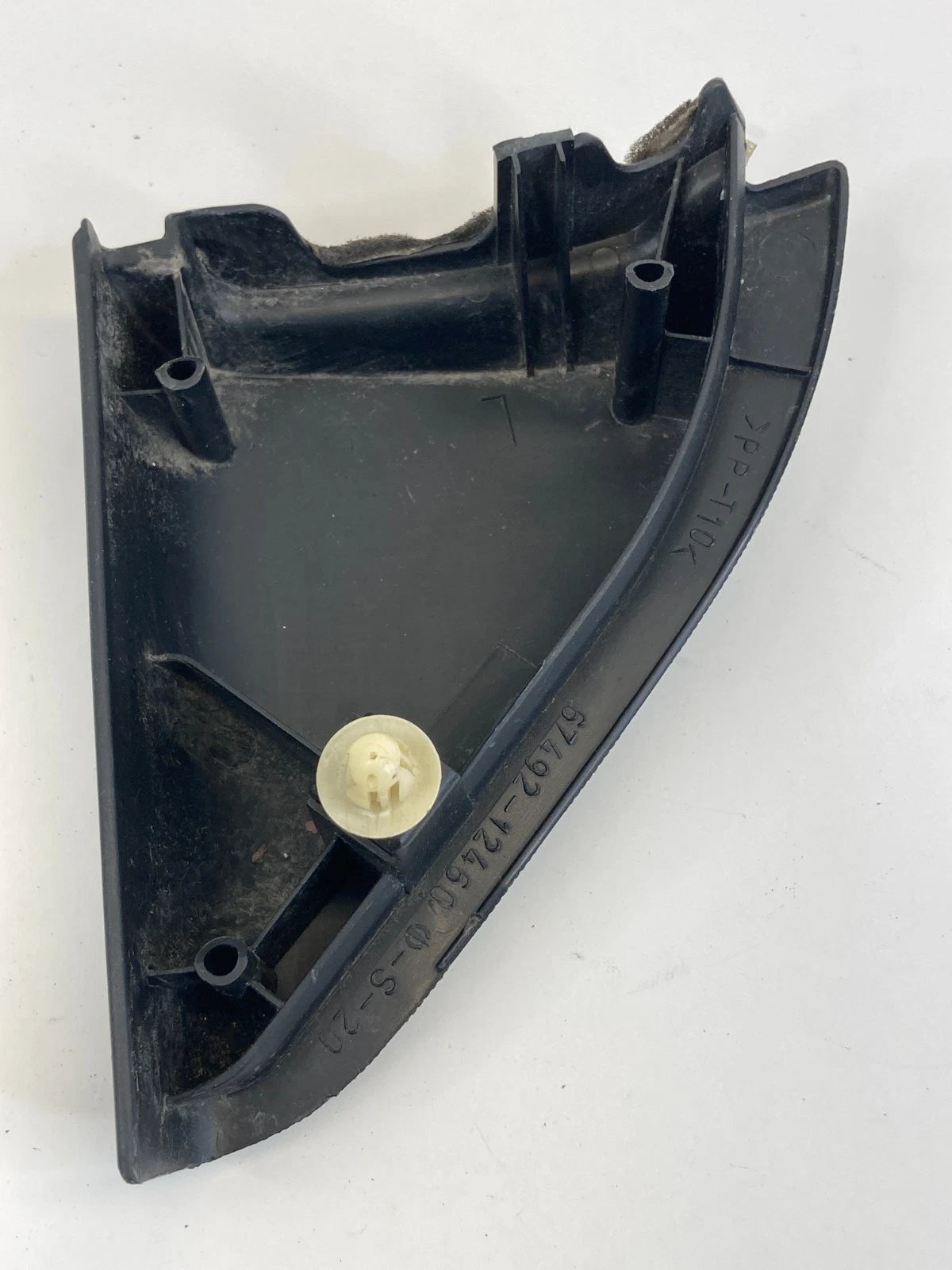 2003-2008 TOYOTA COROLLA FRONT LEFT SIDE INTERIOR DOOR CORNER COVER 67492-12460