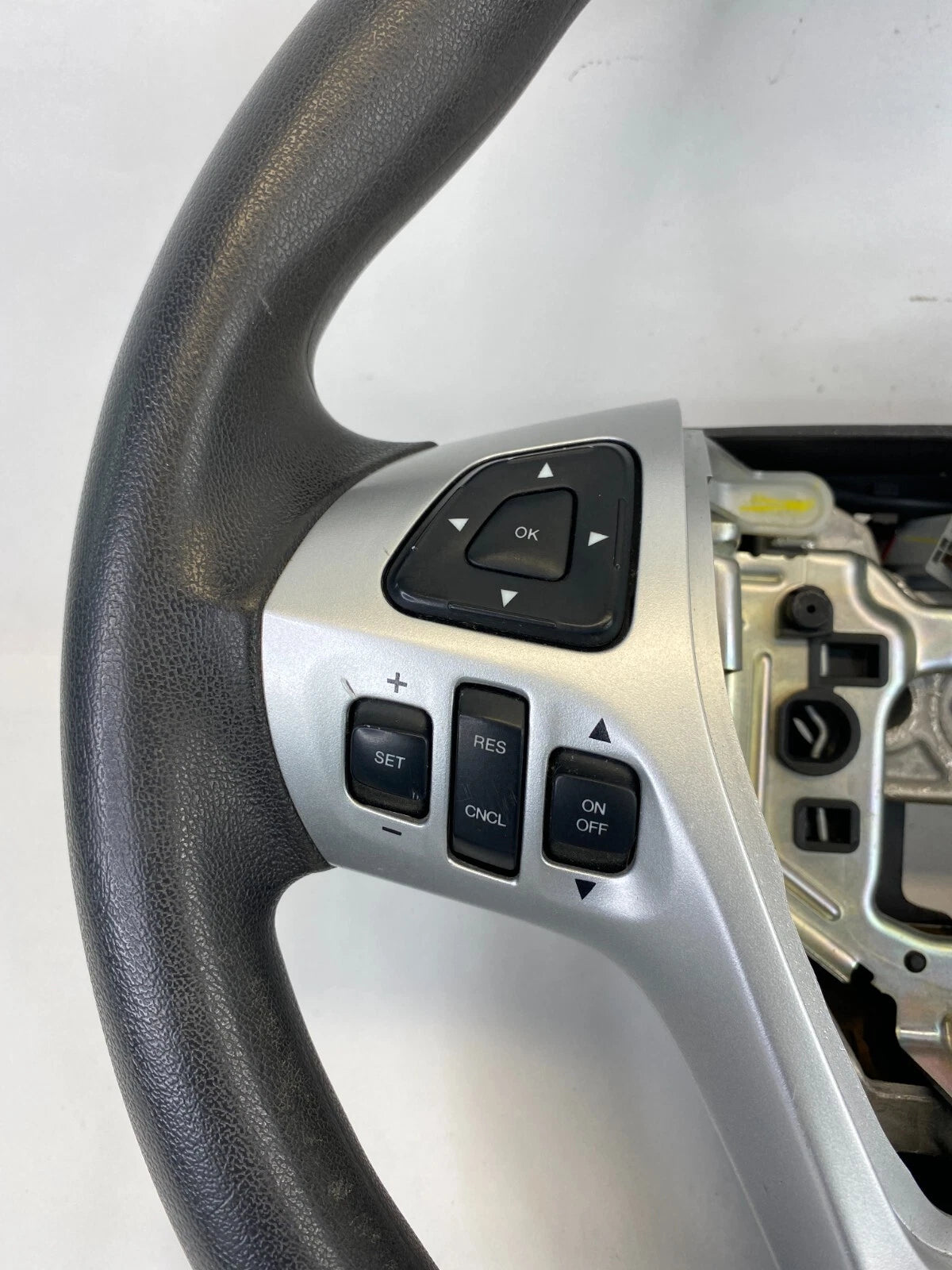 2013 2014 2015 FORD EXPLORER STEERING WHEEL W/ CRUISE RADIO AUDIO CONTROLS OEM