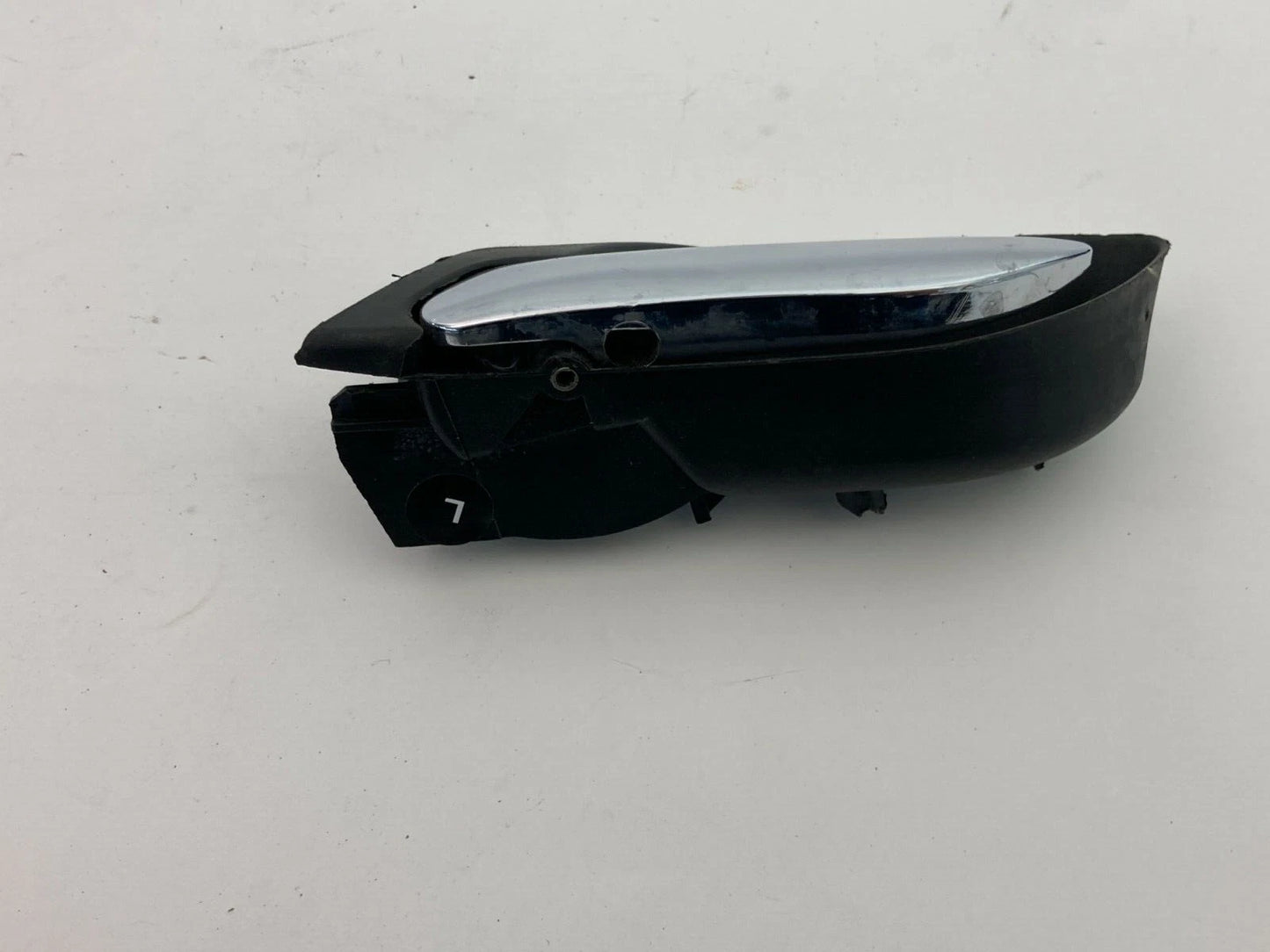 2001-2005 BMW 325I 325XI 330I 330XI SEDAN LEFT INTERIOR INNER DOOR HANDLE OEM