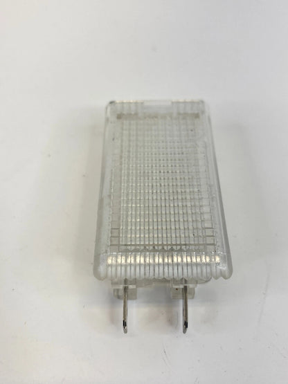 98 99 00 01 02 03 04 AUDI A6 A6 QUATTRO INTERIOR INNER LIGHT COURTESY LAMP OEM