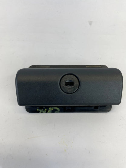 2009-2011 BMW 328I XDRIVE SEDAN DASHBOARD GLOVE BOX LOCK LATCH HANDLE OEM