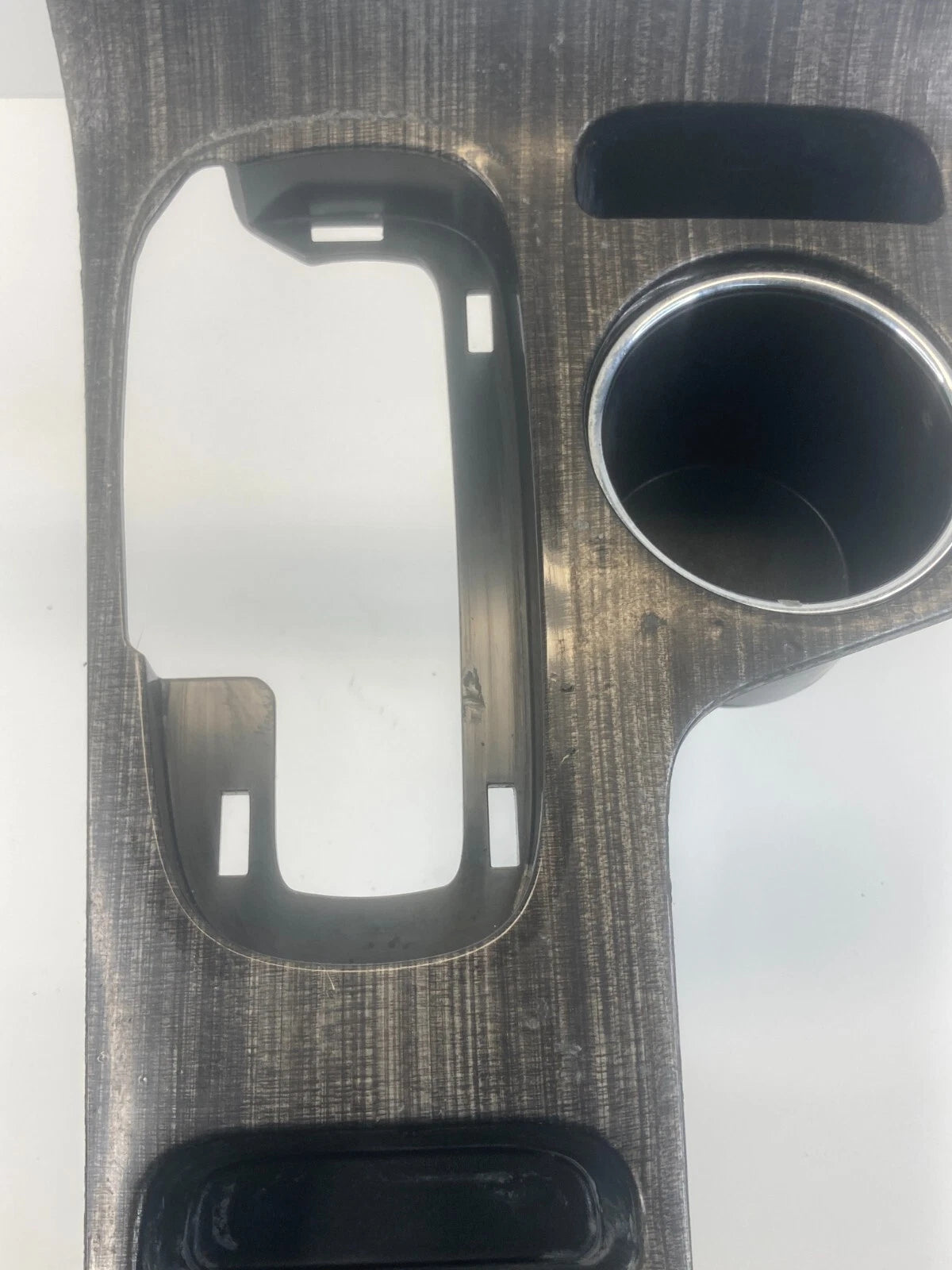 2014 2015 CHEVY MALIBU CENTER CONSOLE SHIFTER BEZEL CUP HOLDER PANEL 2421396 OEM