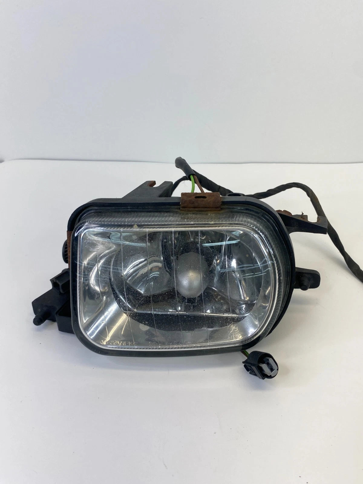 2001-2005 MERCEDES-BENZ C240 FRONT RIGHT SIDE FOG LIGHT LAMP 160720-00 OEM