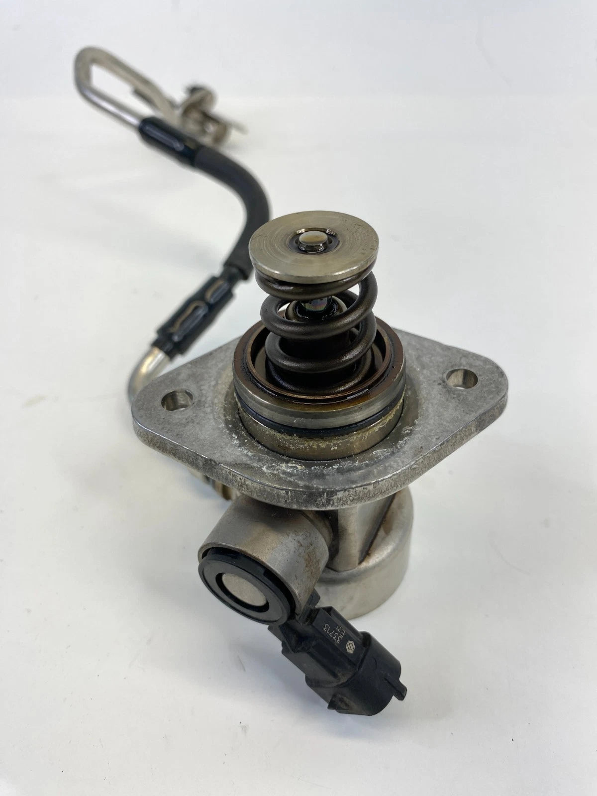 2013-2018 HYUNDAI SANTA FE 3.3L ENGINE HIGH PRESSURE FUEL PUMP 35320-3C220 OEM