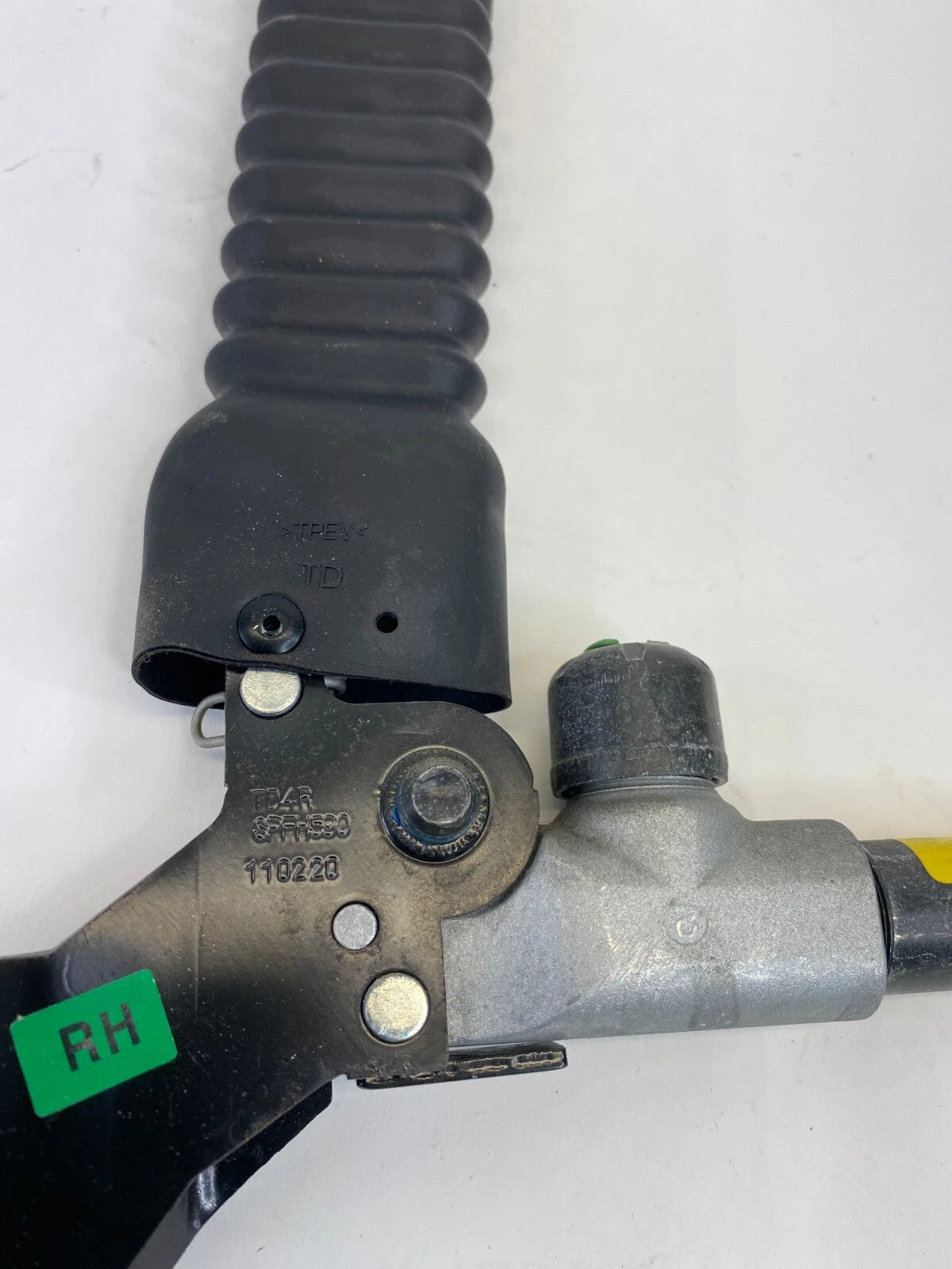 10-13 KIA FORTE FRONT RIGHT PASSENGER SIDE SEAT BELT PRETENSION TENSIONER OEM
