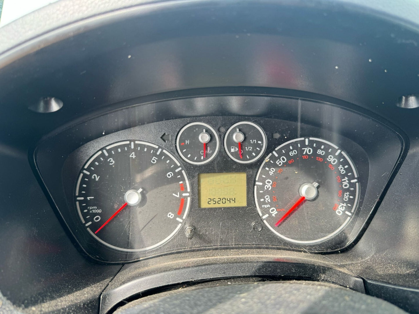 12 13 Ford Transit Connect Instrument Cluster Speedometer Gauges 252.044 Miles
