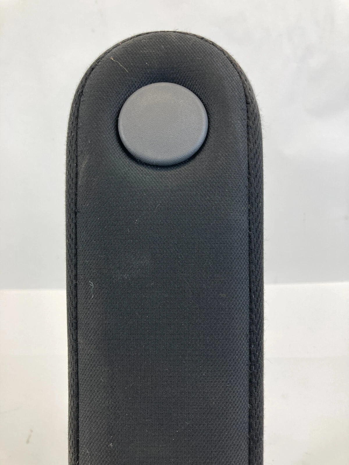 2010 2011 2012 SUZUKI SX4 REAR RIGHT BACK SIDE SEAT ARMREST ARM REST OEM