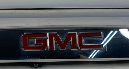 2010-2012 GMC TERRAIN TRUNK LID GARNISH LICENSE PLATE BEZEL MOLDING W/ CAMERA