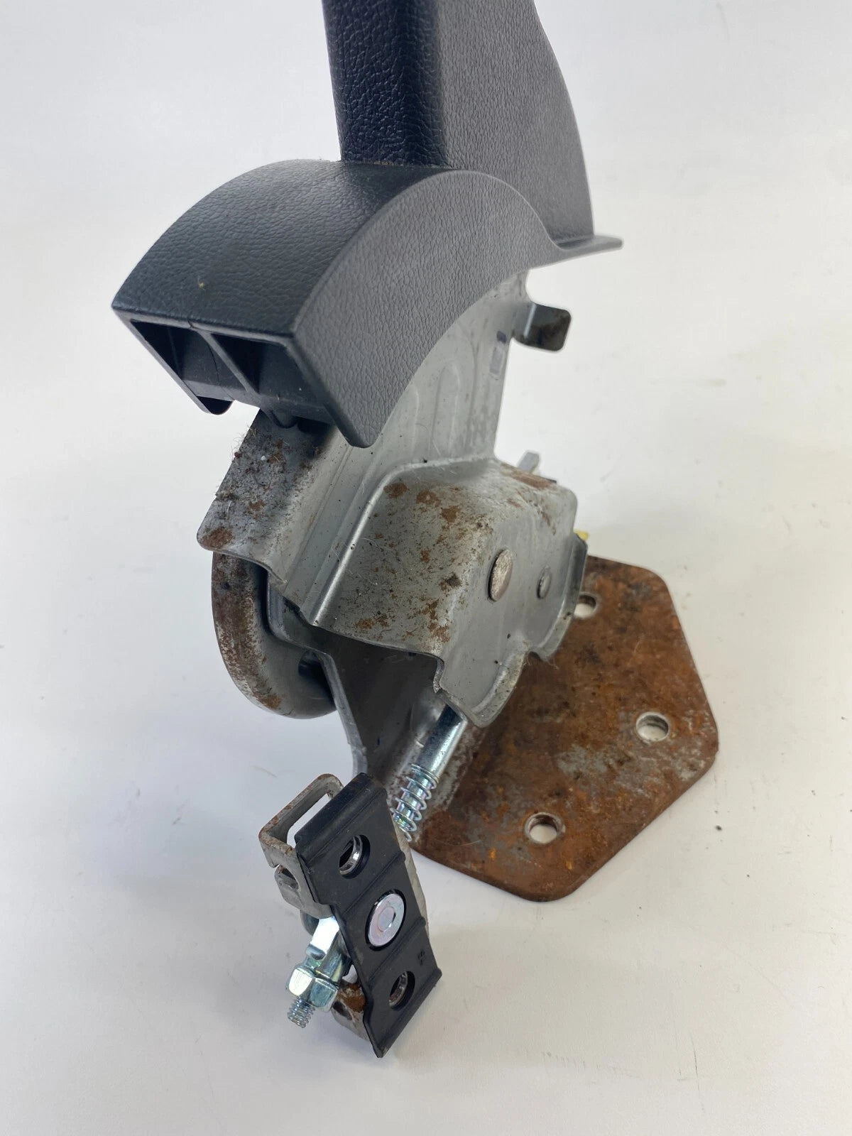 2011 2012 2013 HYUNDAI ELANTRA EMERGENCY PARKING BRAKE HANDLE LEVER OEM