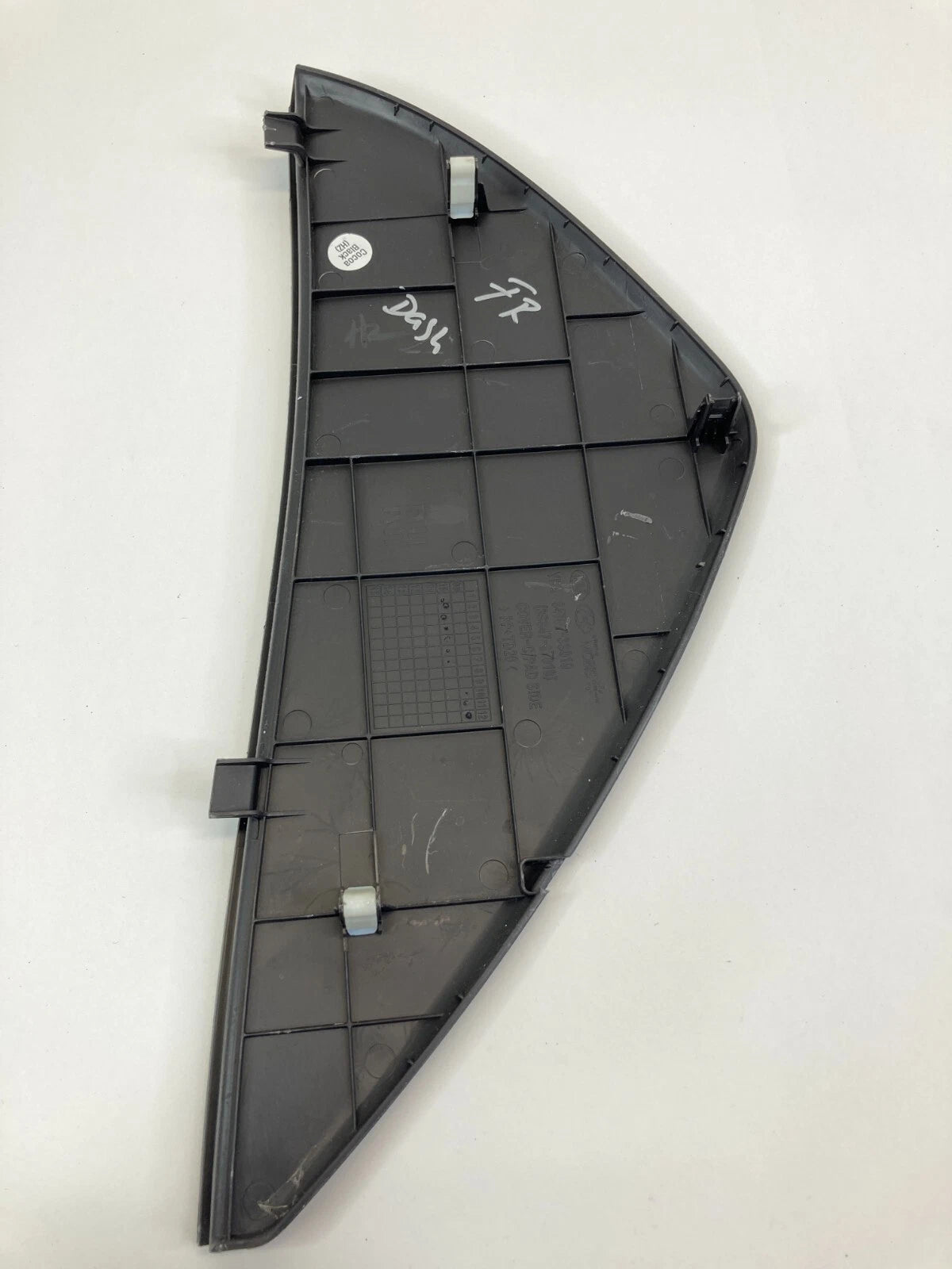 2011-2014 HYUNDAI SONATA DASH RIGHT SIDE END CAP COVER PANEL TRIM 84767-3S010