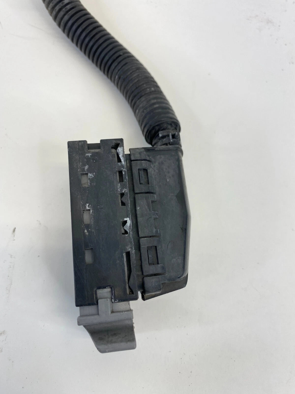 2009 2010 HONDA FIT 1.5L L4 ABS ANTI LOCK BRAKE PUMP PLUG HARNESS CONNECTOR OEM