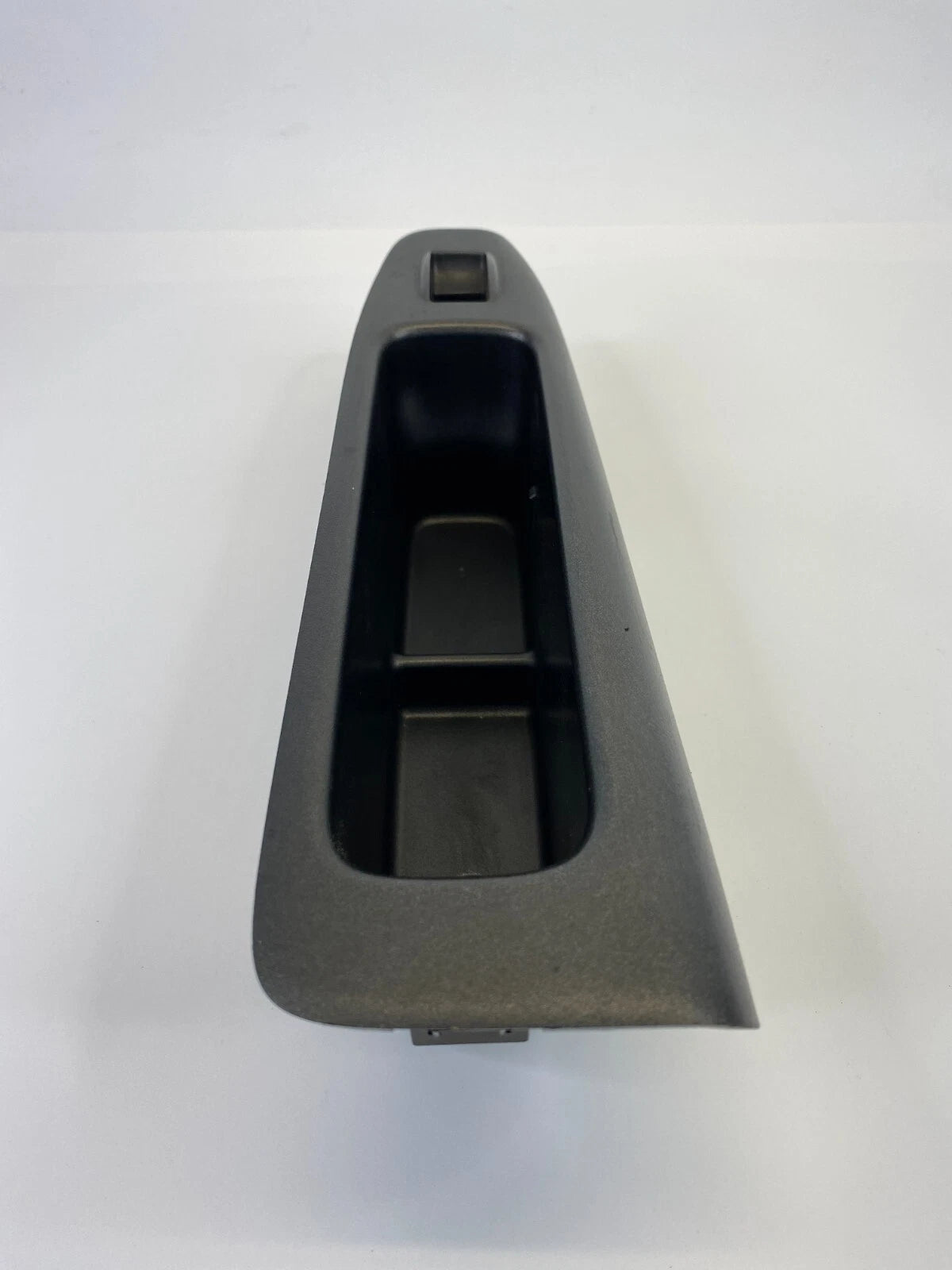 2002-2006 TOYOTA CAMRY REAR LEFT SIDE WINDOW SWITCH BEZEL TRIM ONLY 74272-AA010