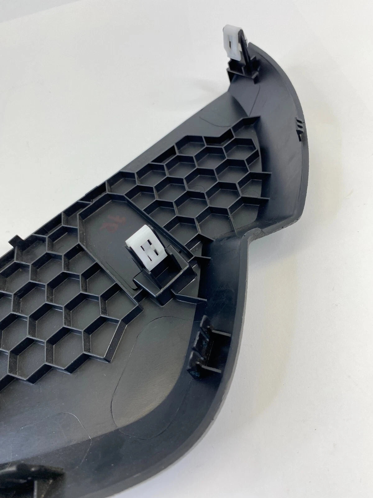 2016-2019 FORD EXPLORER POLICE INTERCEPTOR UTILITY DASH RIGHT SIDE END CAP COVER