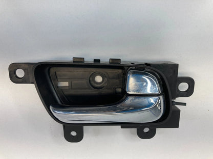 08-13 INFINITI G37x SEDAN FRONT RIGHT PASSENGER SIDE INTERIOR DOOR HANDLE OEM