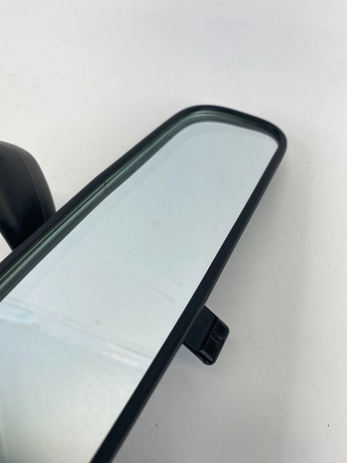 2001-2006 KIA OPTIMA INTERIOR REAR VIEW MIRROR MANUAL DIMMING FLIP OEM E4-012143