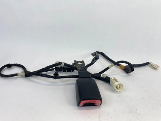 2006-2008 LEXUS IS250 IS350 FRONT LEFT DRIVER SEAT BELT BUCKLE E034501 OEM