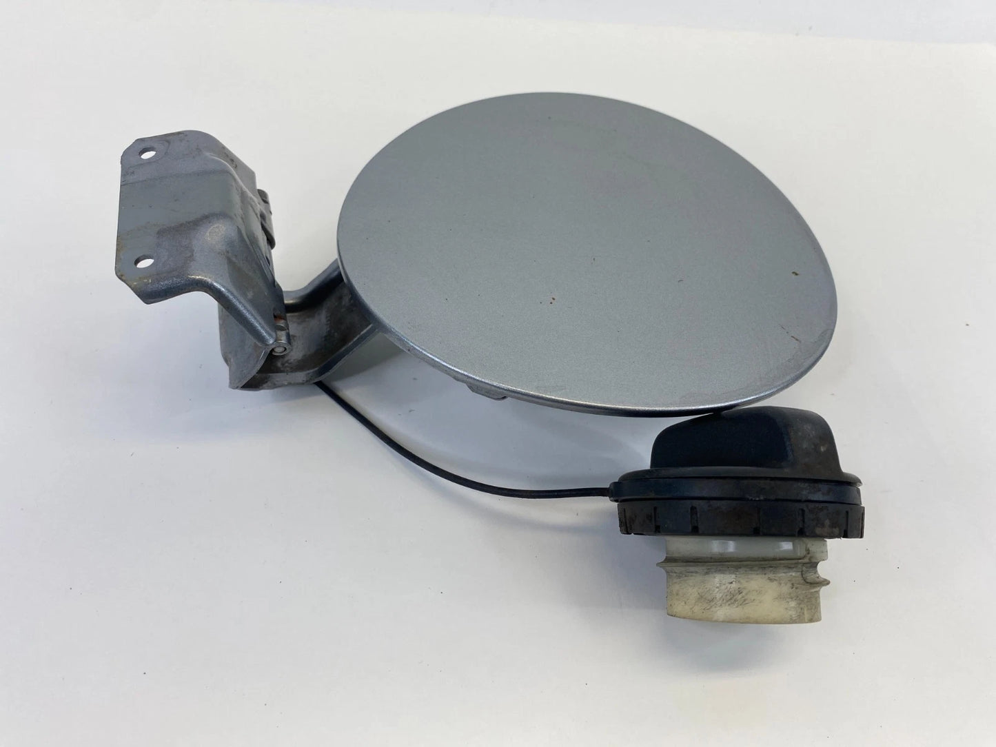 2013-2016 MAZDA CX-5 CX5 FUEL FILLER DOOR GAS LID COVER W/ CAP OEM