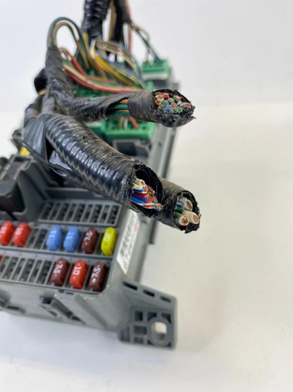 2003-2005 HONDA CIVIC 1.7L A/T INTERIOR DASH PANEL CABIN FUSE BOX OEM