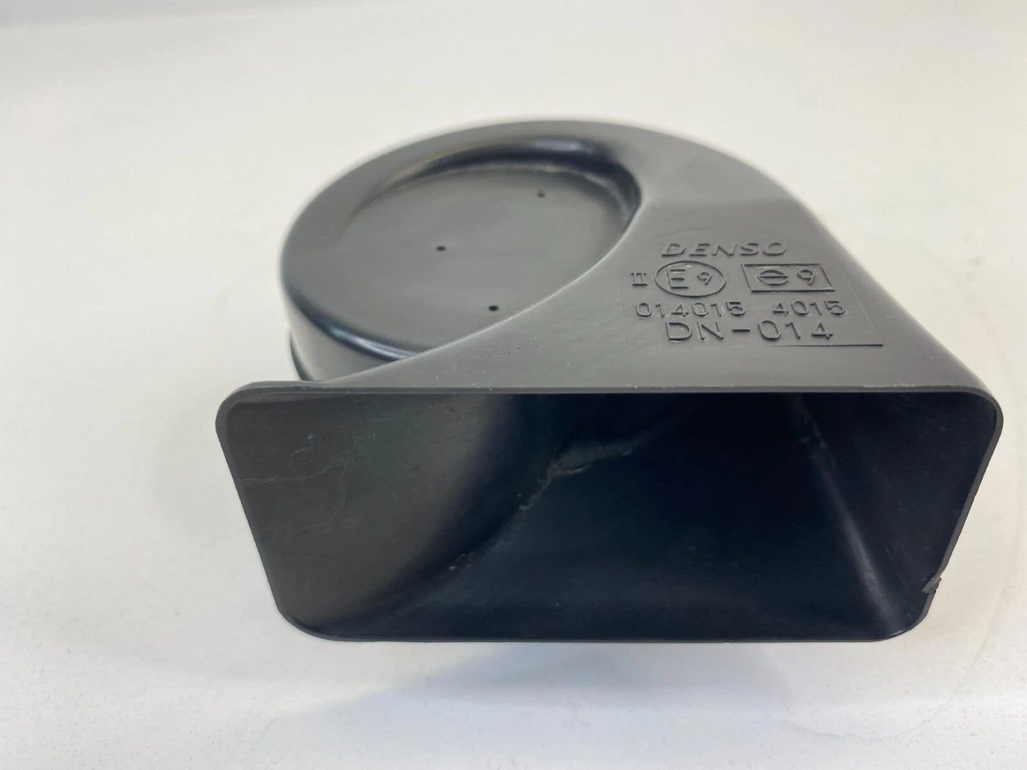 1999-2003 LEXUS RX300 RX 300 LOW TONE HORN ALARM SIREN 86520-48010 OEM