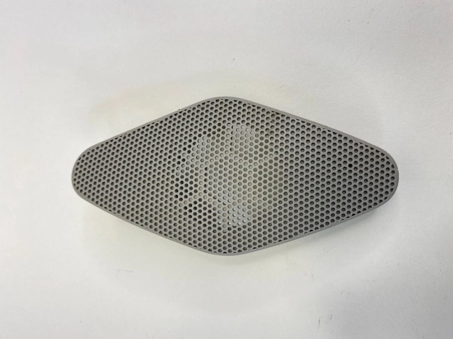 2009-2017 CHEVROLET TRAVERSE FRONT RIGHT SIDE SPEAKER GRILLE COVER 30705320E OEM