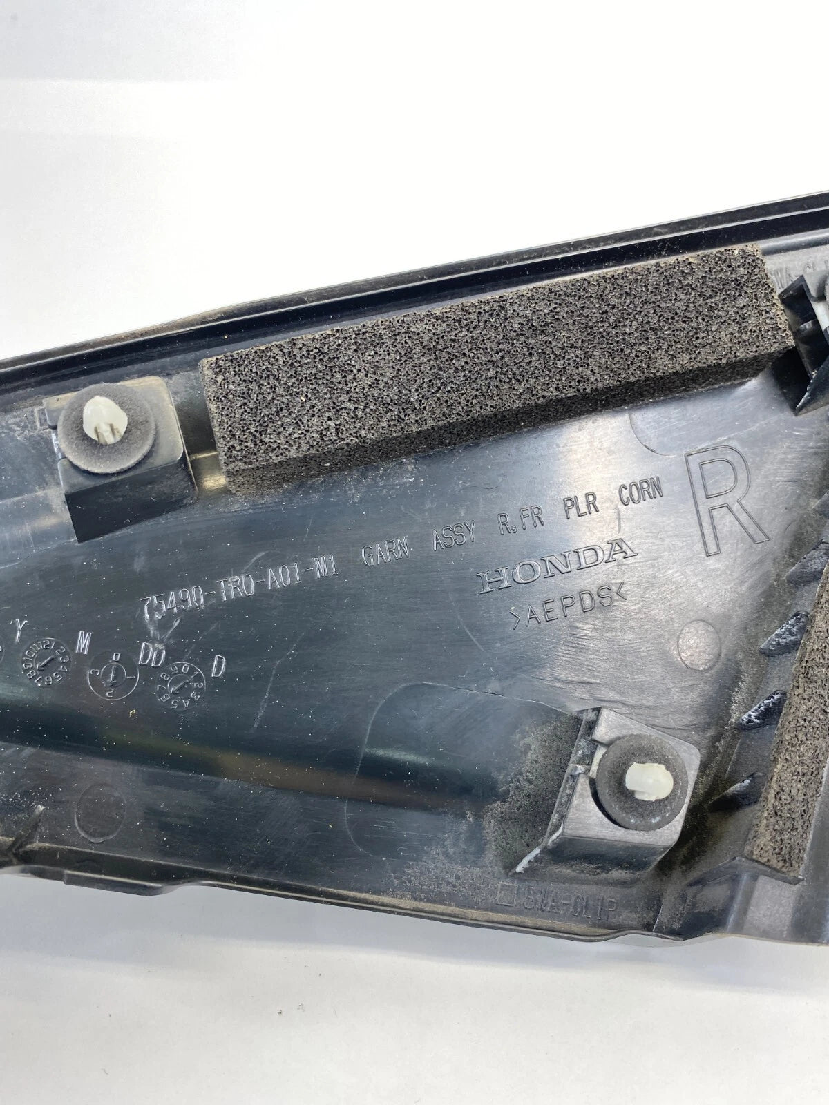 2012 12 HONDA CIVIC HYBRID FRONT EXTERIOR OUTER PILLAR RIGHT CORNER COVER TRIM