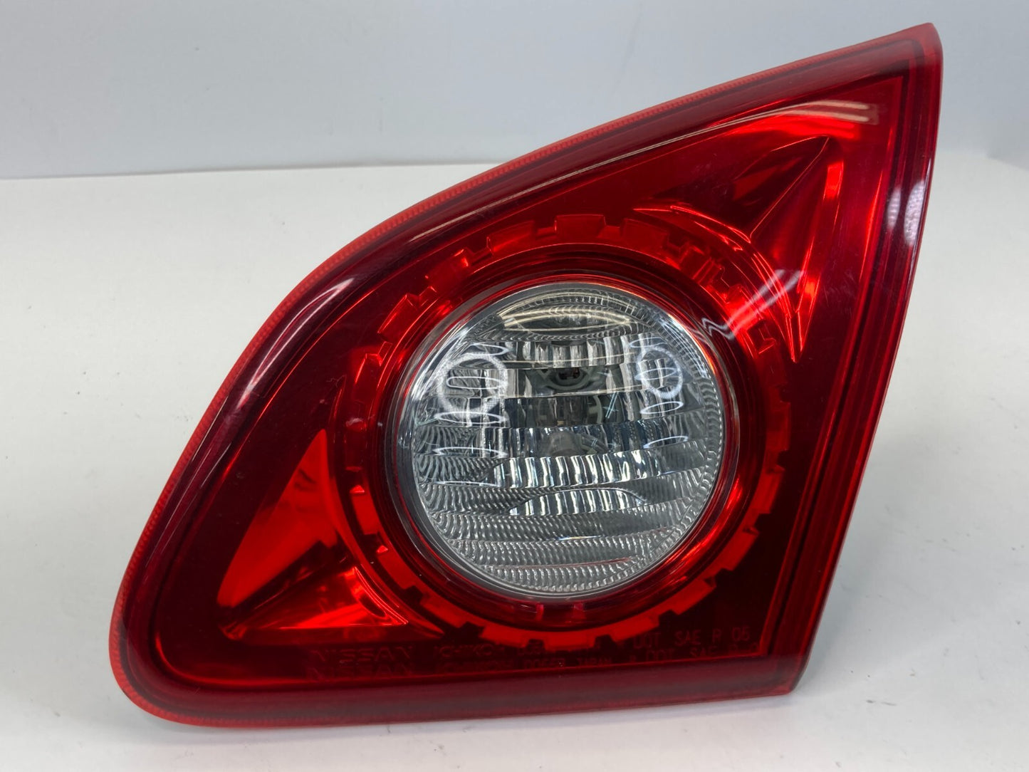 2009-2013 Nissan Rogue Rear Right Side Trunk Lid Tail Light Tail Lamp Assy OEM