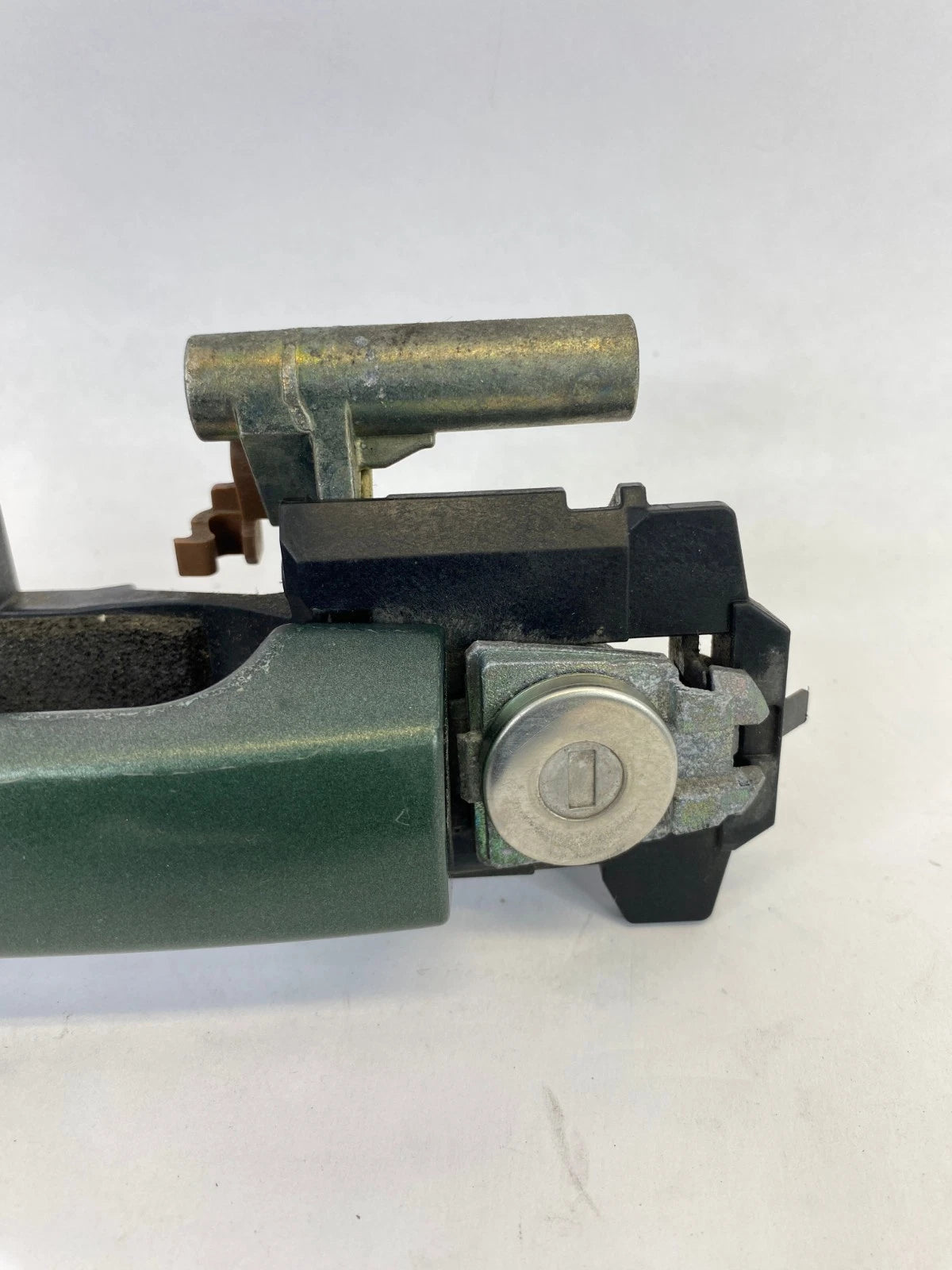 2010-2014 SUBARU OUTBACK FRONT LEFT DRIVER SIDE OUTSIDE EXTERIOR DOOR HANDLE OEM